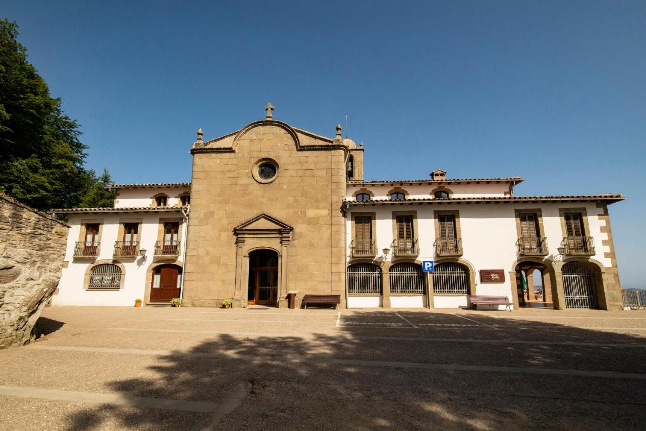 Santuari De La Salut De Sant Felíu de Pallarols Exterior foto